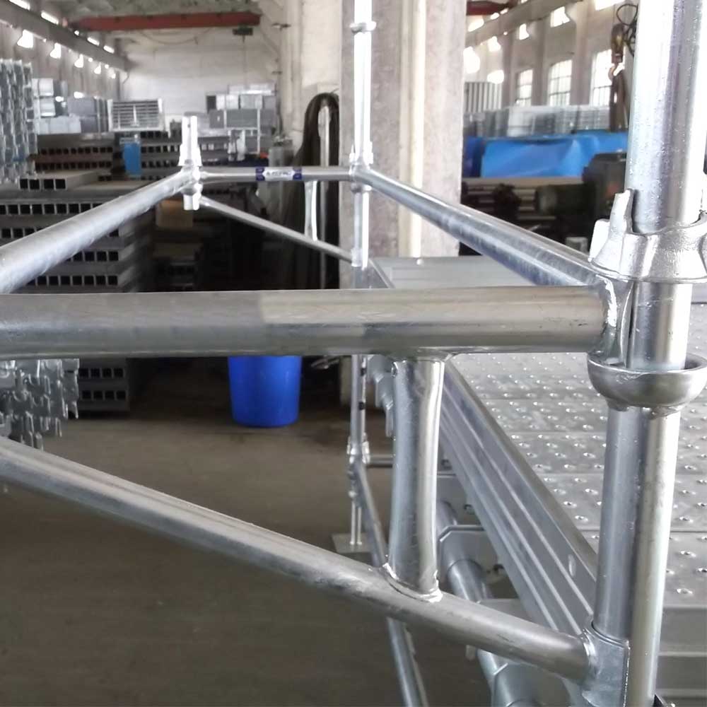 Cuplock scaffolding board bracket