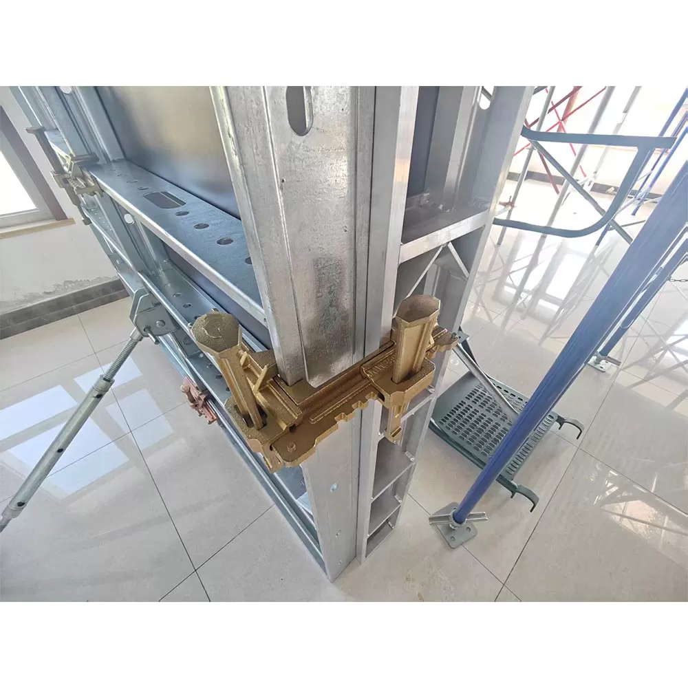 Formwork Outer Corner Clamp